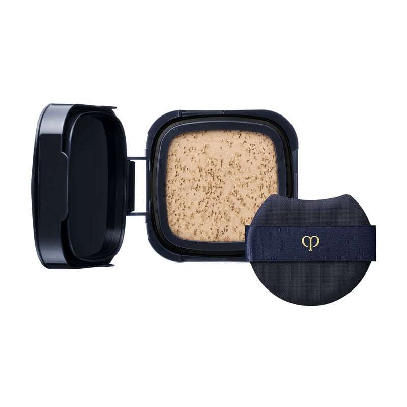 Cle de Peau Beaute CPB Radiant Cushion Foundation Dewy #OC10
