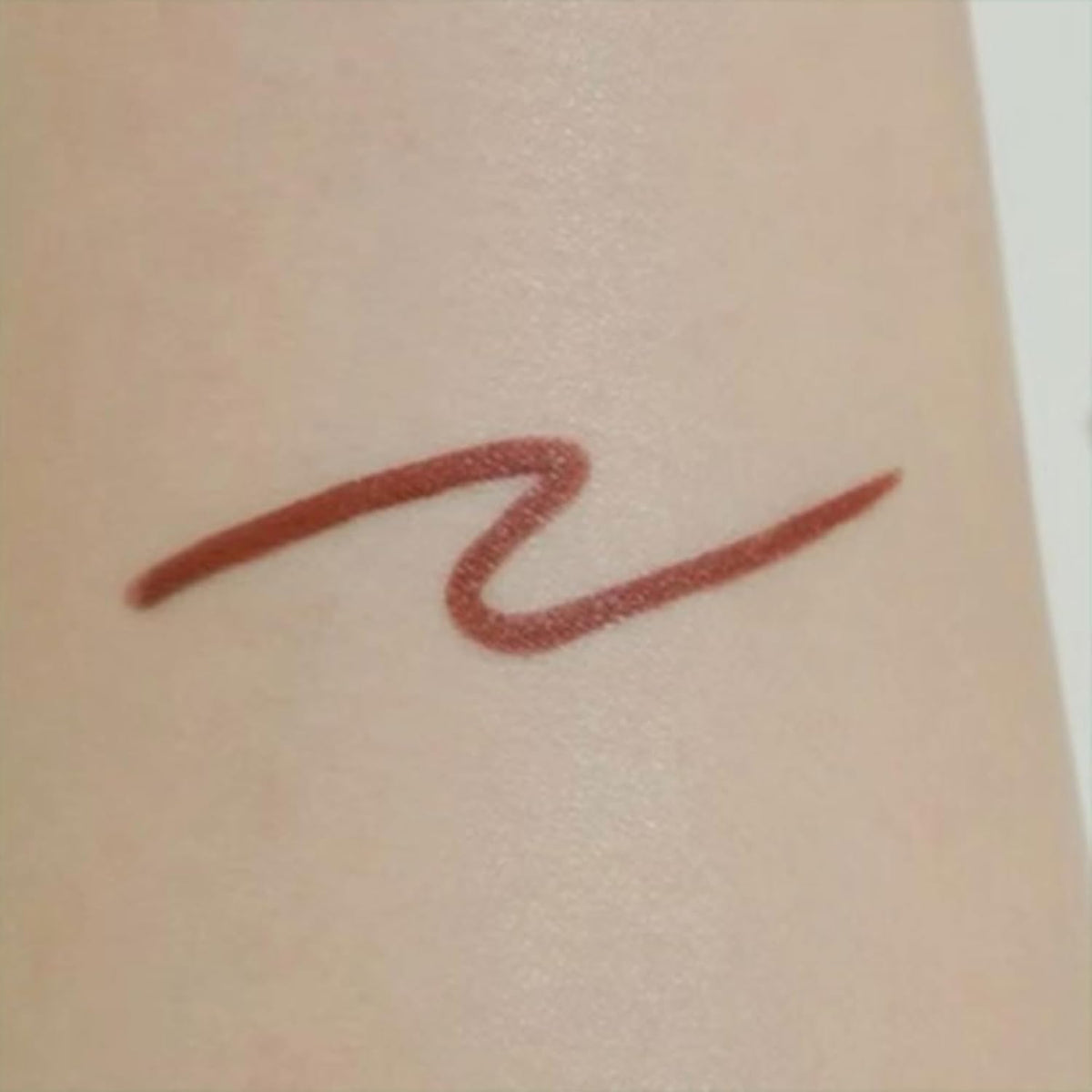 Canmake Creamy Touch Liner #04 Garnet Burgundy