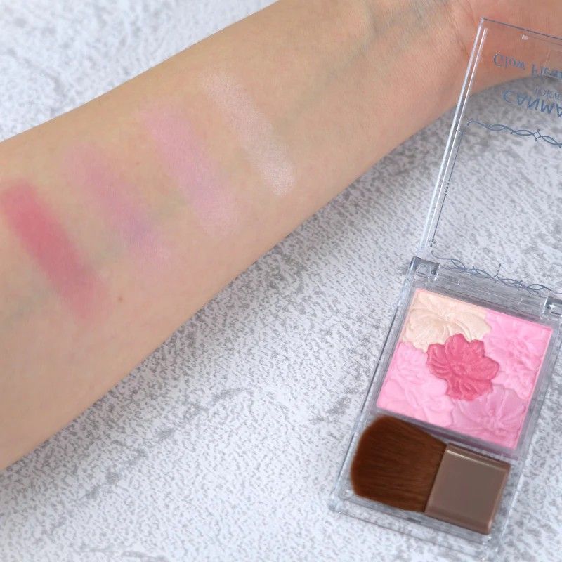 Canmake Glow Fleur Cheeks #17 Strawberry Milk Fleur