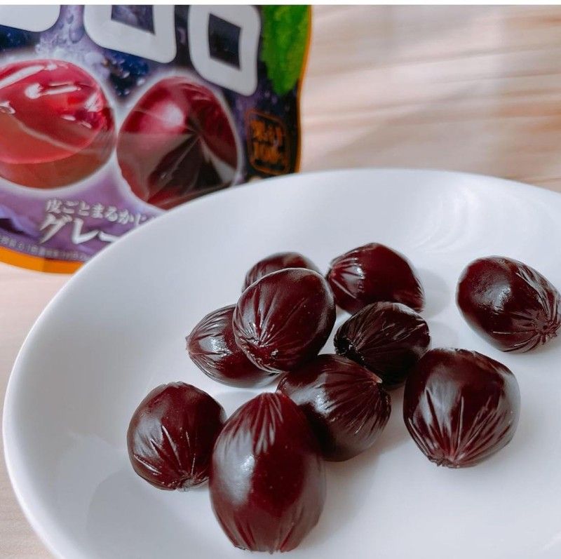 UHA Mikakuto Kororo Grape Gummy Candy 40g