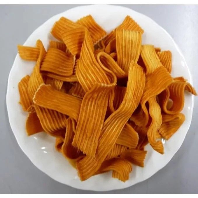 Oyatsu Baby Star Crispy Noodle Snack Chicken Flavour 68g