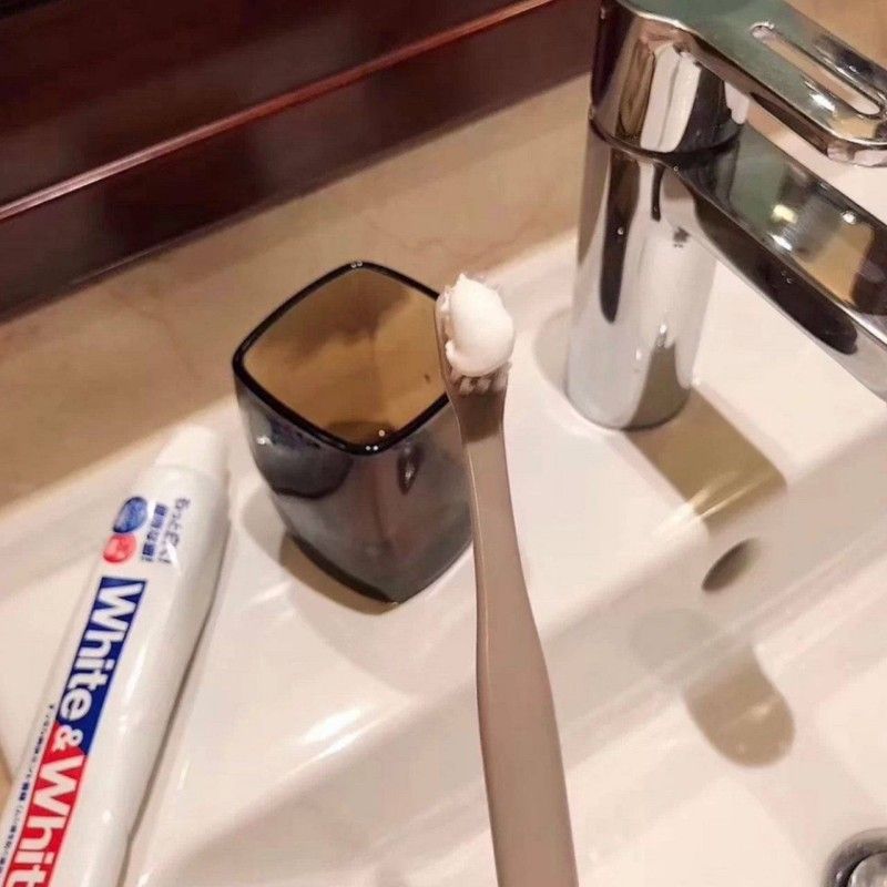 Lion King White & White Toothpaste 150g