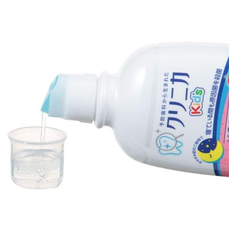 Lion Clinica Mickey Kid's Mouthwash Strawberry 250ml