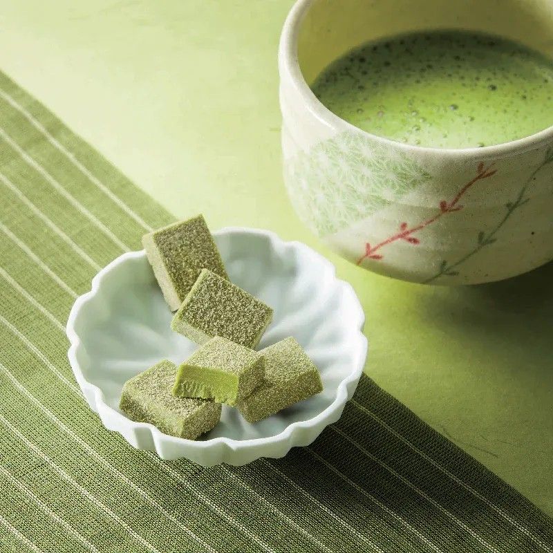 Royce Nama Chocolate Matcha 20pcs