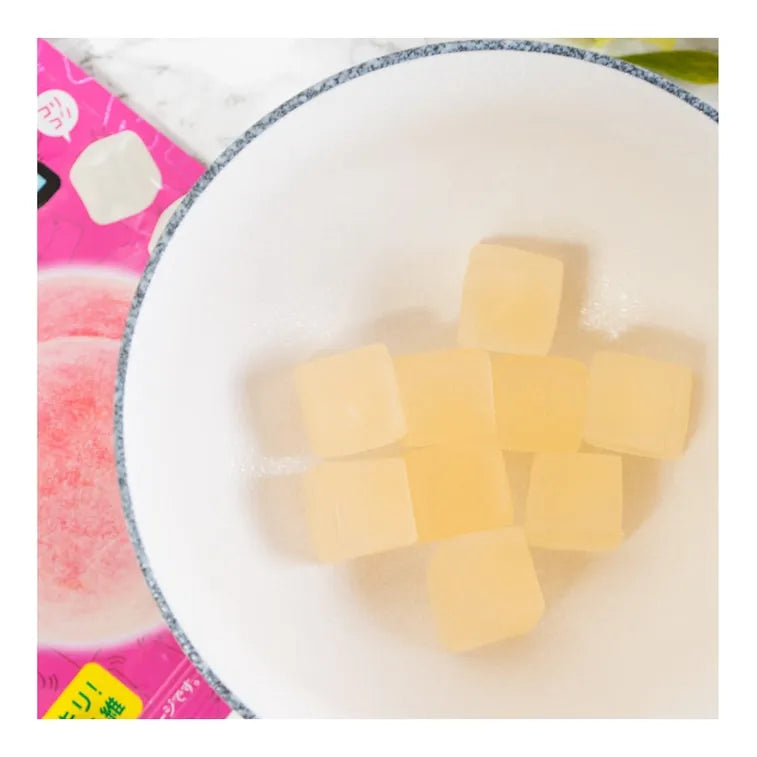 Lion Nata de Coco Peach Gumi 44g
