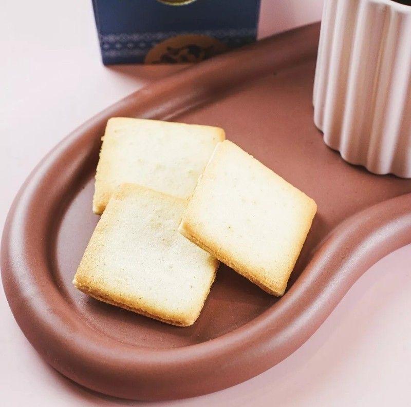 Tokyo Milk Cheese Factory Sandwich Cookies Vanilla Flavor 10pcs