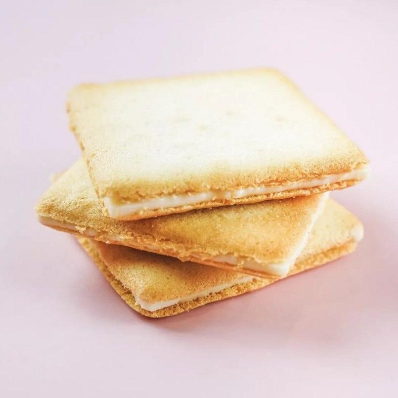 Tokyo Milk Cheese Factory Sandwich Cookies Vanilla Flavor 10pcs