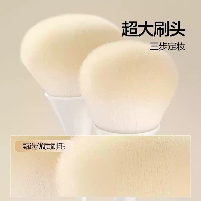 Oeiez Small Waist Powder Brush Large 1pcs
