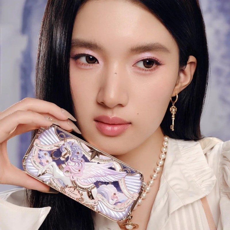 Flower Knows Knight Unicorn 6-Color Satin Eyeshadow Palette #03 Starfall Night
