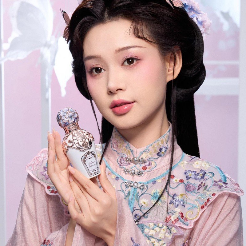 Flower Knows Butterfly Cloud Collar Perfume Snowy Gardenia Fresh Sweet Florals