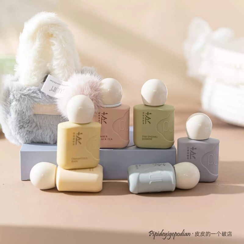 Puljim Perfumed Moisturizing Hand & Nail Cream Steamed With Amber 50g