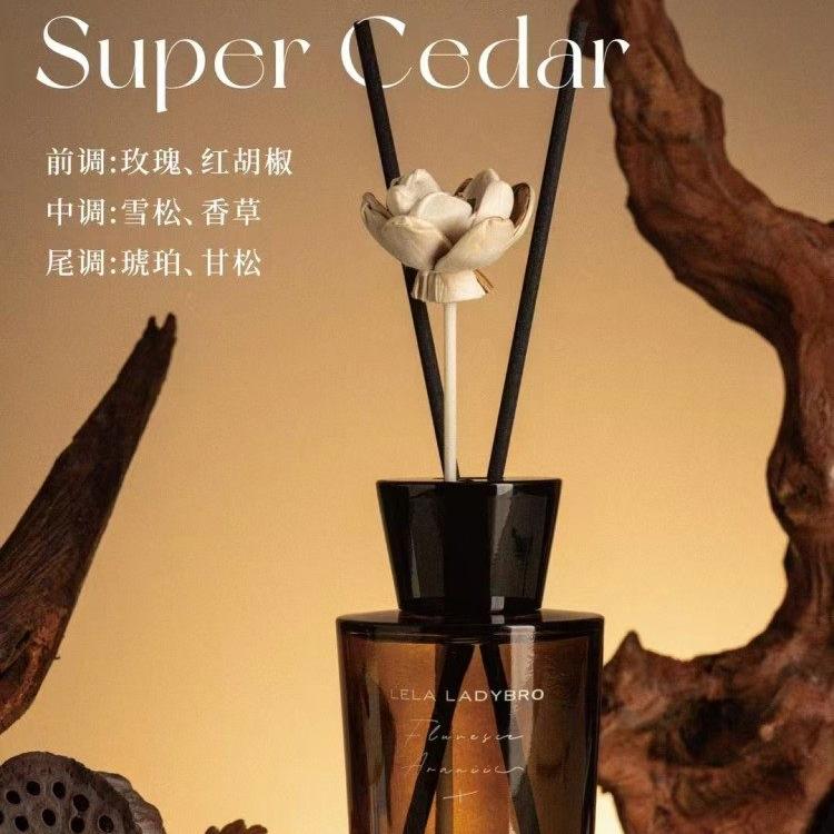 Lela Ladybro Reed Diffuser Super Cedar 160ml