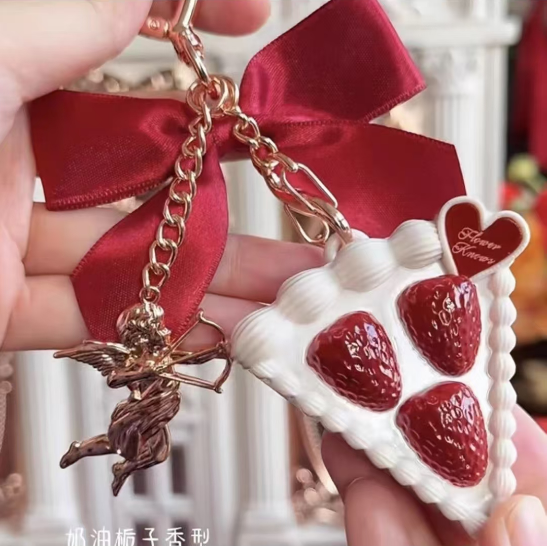 Flower-Knows-花知晓-草莓丘比特系列-香膏挂件-草莓红