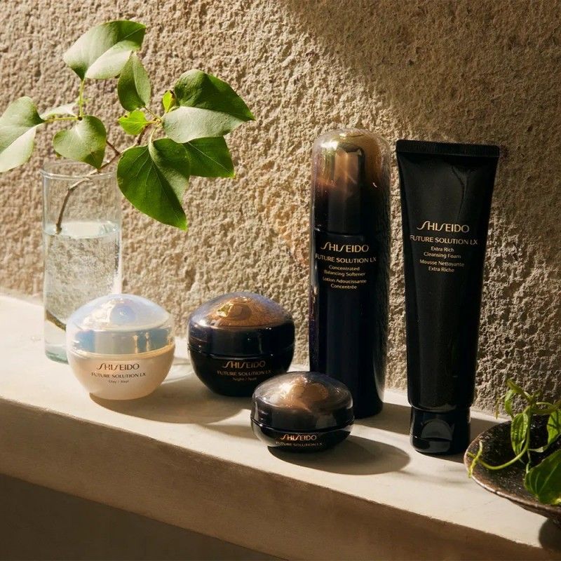 Shiseido Future Solution LX Extra Rich Cleansing Foam 125ml