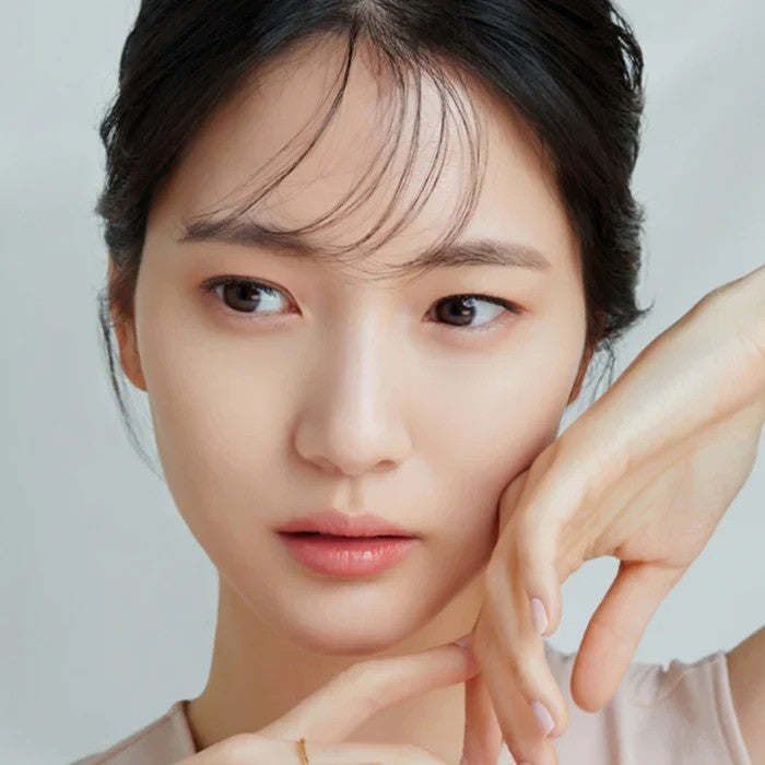 Age 20's Signature Essence Cover Pact Master Velvet #21 Light Beige