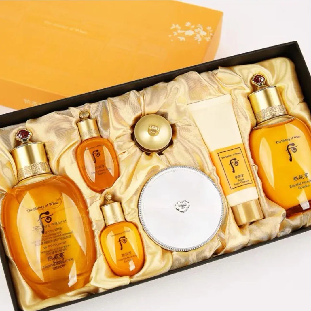 The History of Whoo Gongjinhyang Cushion Special Set