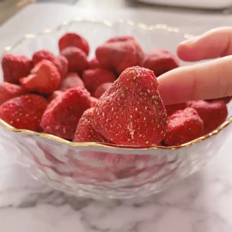 Korean Namdaemun Grandpa Dried Strawberries 170g