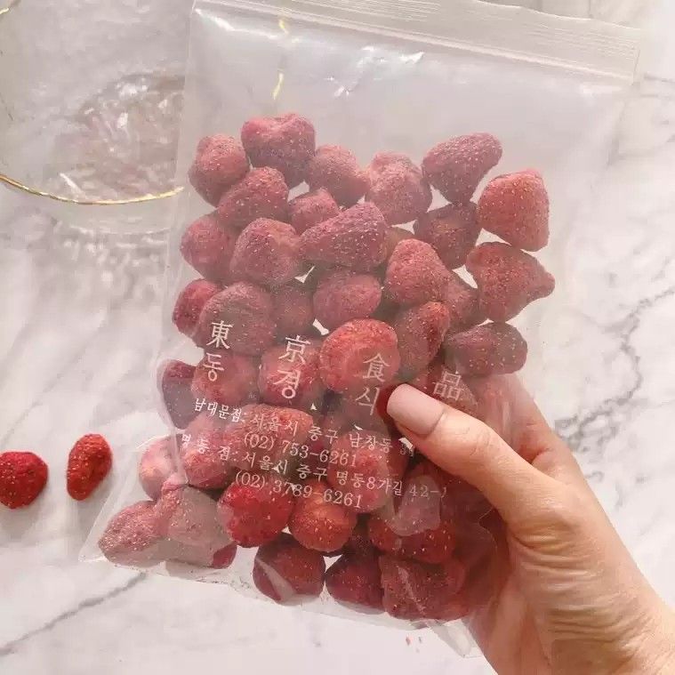 Korean Namdaemun Grandpa Dried Strawberries 170g
