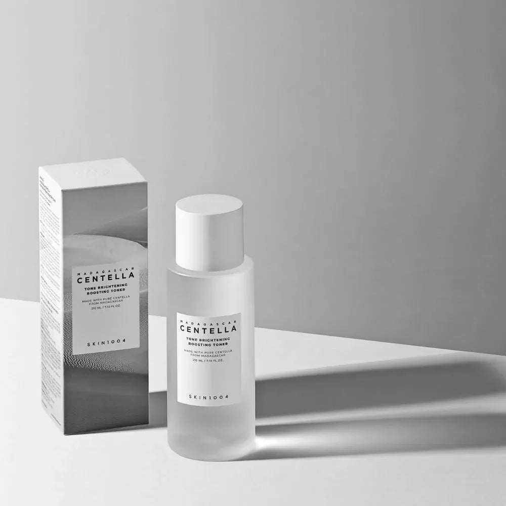Skin1004 Madagascar Centella Tone Brightening Boosting Toner 210ml