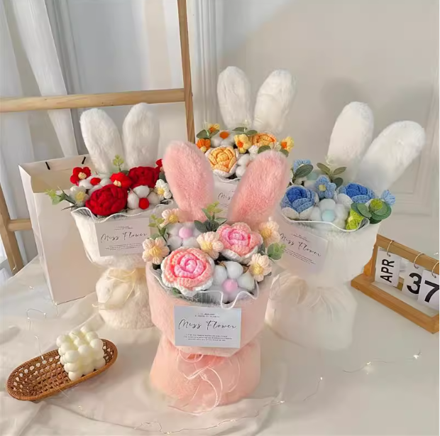 可爱兔兔耳朵毛绒编织花束(多款式)