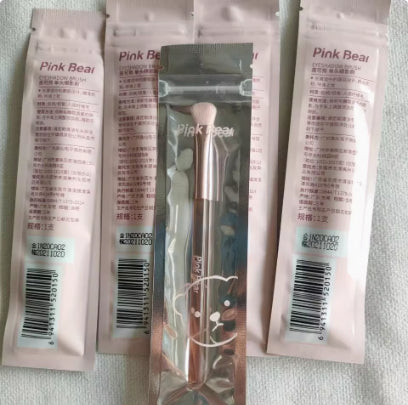 【赠品】Pink-Bear-皮可熊-单头眼影刷