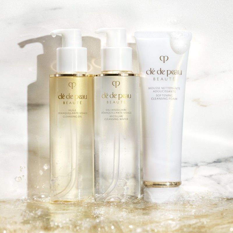 Clé de Peau Beauté Cleansing Oil 200ml
