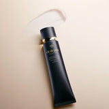 Cle De Peau BEAUTÉ Pore-Refining Mattifying Veil Light Coverage SPF25+ PA++