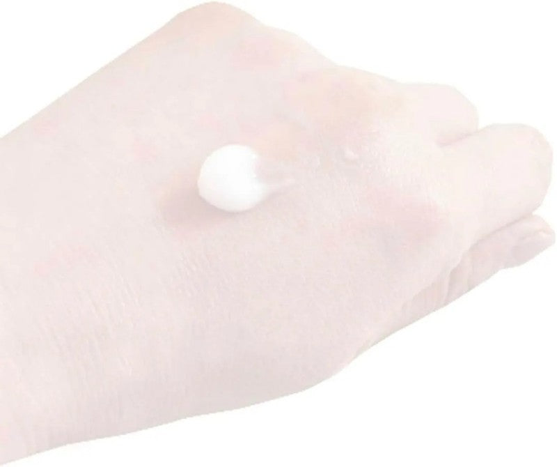 Skater Mascot Hand Cream Chiikawa Cherry Scent 30g