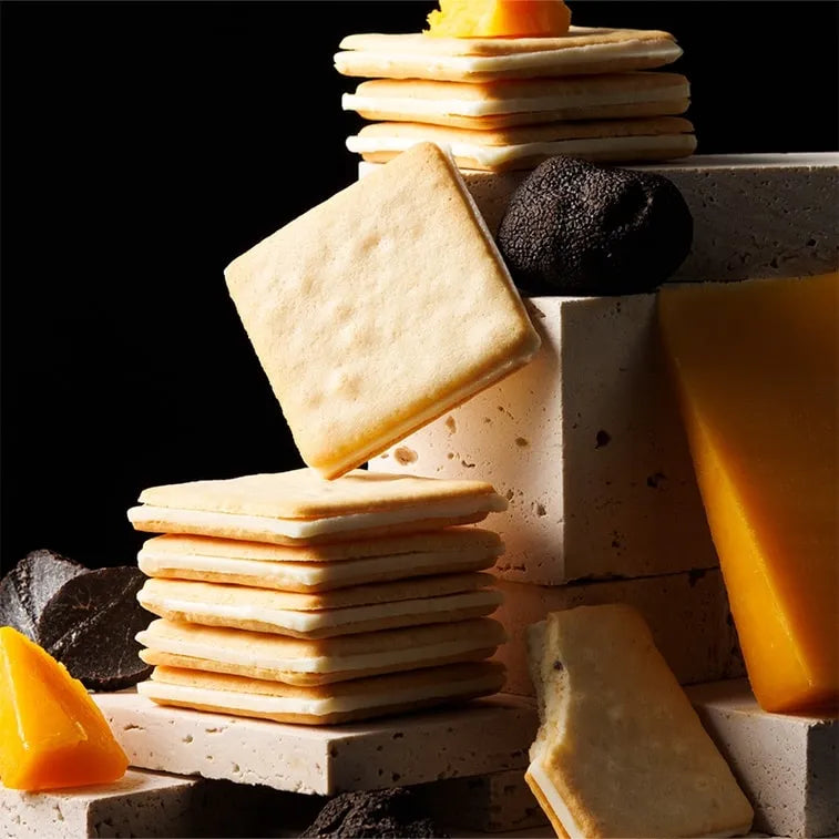 Tokyo Milk Cheese Factory东京牛奶芝士工厂黑松露芝士饼干 9枚