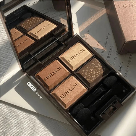 Lunaso日月晶采魅惑巧克力四色眼影#02 Chocolat Amer 5.5g