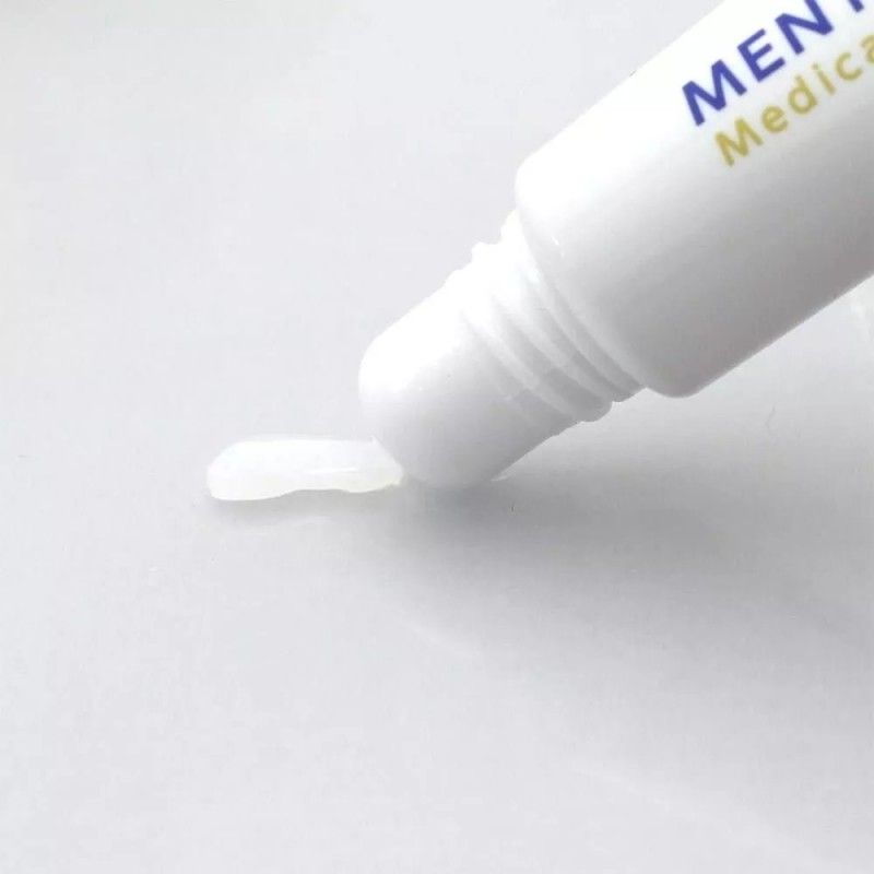 Rohto Mentholatum乐敦曼秀雷敦防口角炎润唇膏蓝色 8.5g

