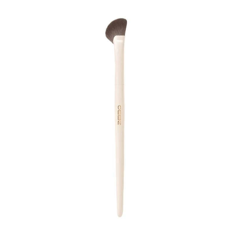Oeiez Cloud Porcelain Half-Fan Nose Contour Brush Matte 1pcs