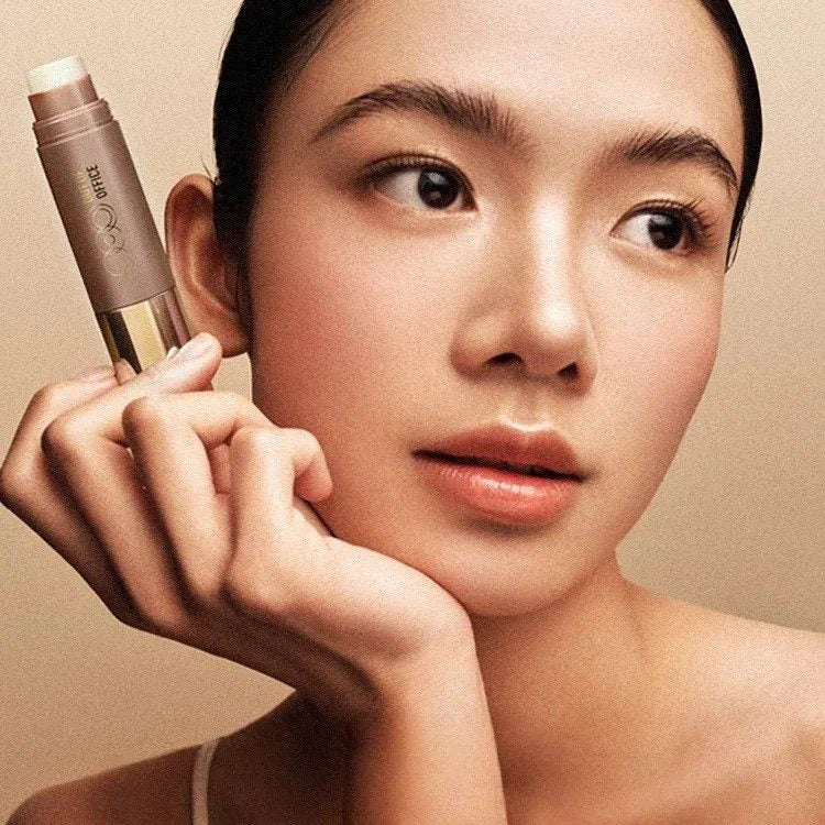 Out Of Office焕彩透润双头高光棒#G01琉光粉釉