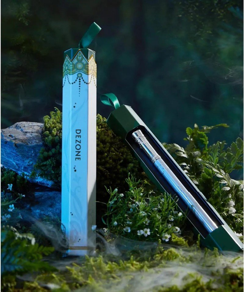 Dezone Wizard of Wonders Elf Eyeliner #N02 Amber Brown