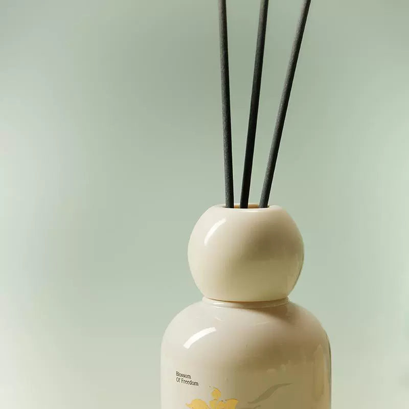 Soyamoo索苜无火香薰圆肩柱月下栀子 200ml