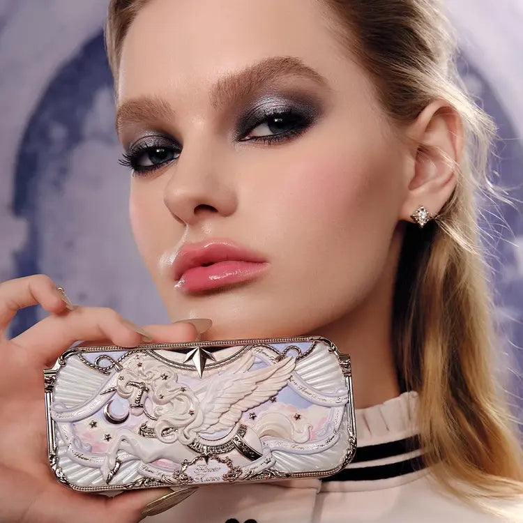 Flower Knows Knight Unicorn 6-Color Satin Makeup Palette #02 Moon Sprite