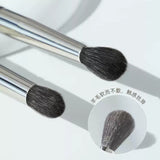 Guoxiaoniu Tapered Detail Brush #395