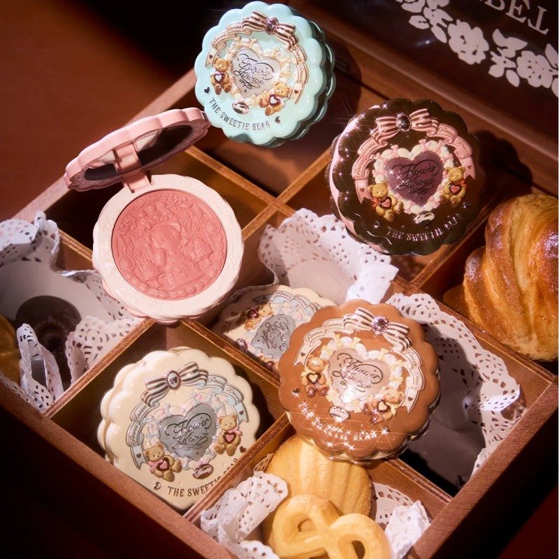 Flower Knows The Sweetie Bear Silk Satin Blush #04 Berry Parfait