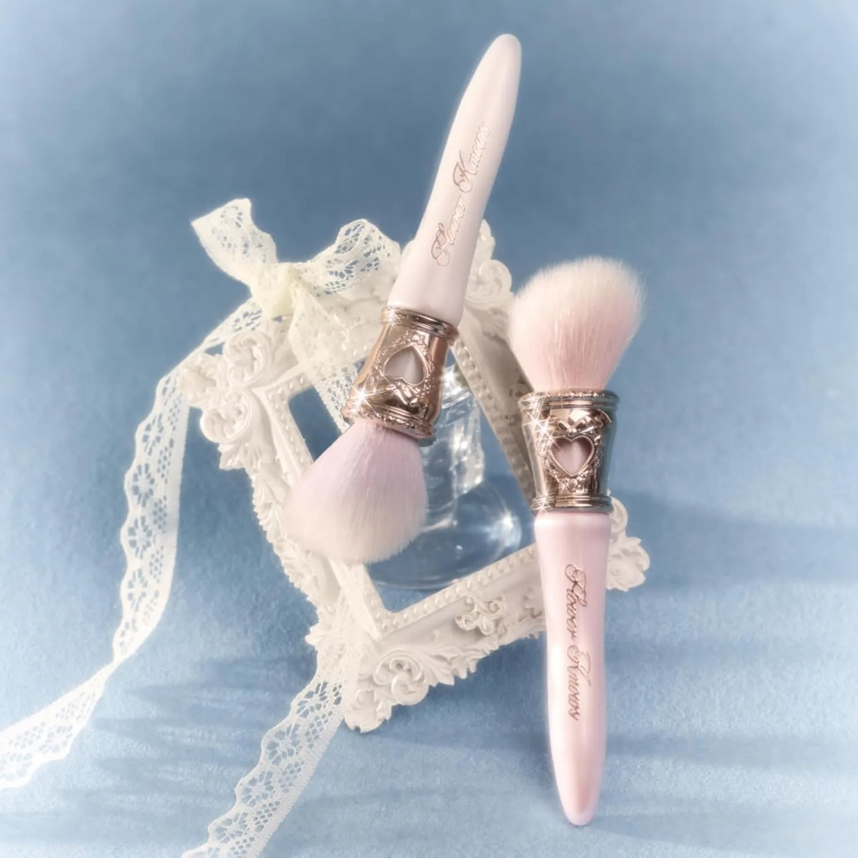 Flower Knows花知晓邦尼花园斜头点彩刷珍珠白