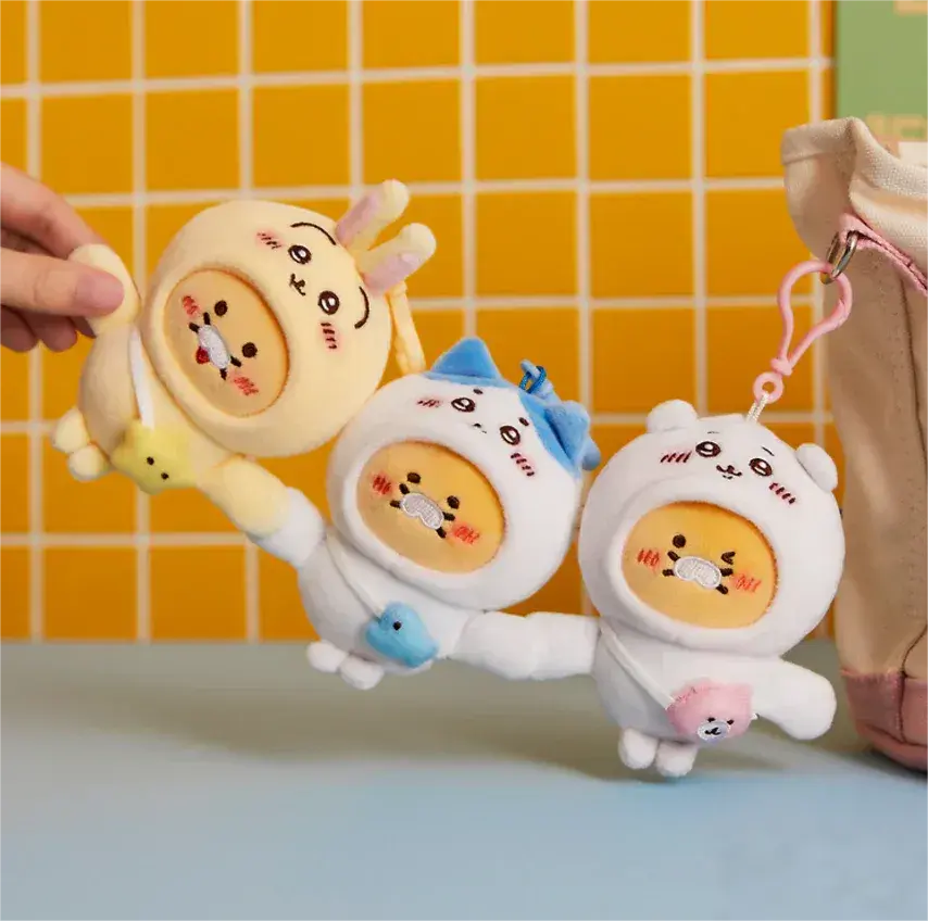 Kakao Friends x Chiikawa Mini Magnet Mascot Keyring Usagi