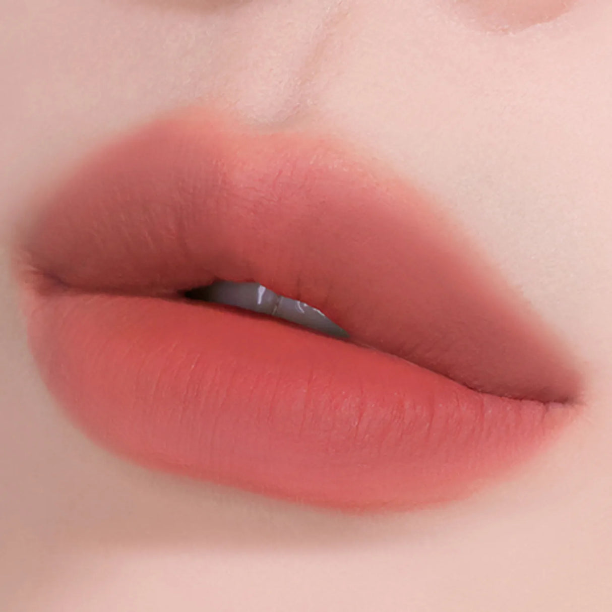 Clio Volumate Blur Lip Tint #104 Misty Fig