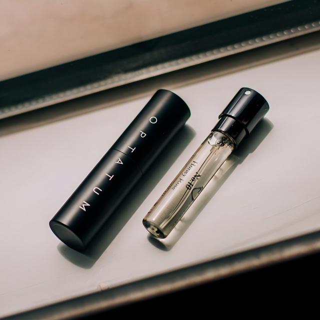 Optatum Dress Perfume Spray No.4 Innocent Pear 8ml