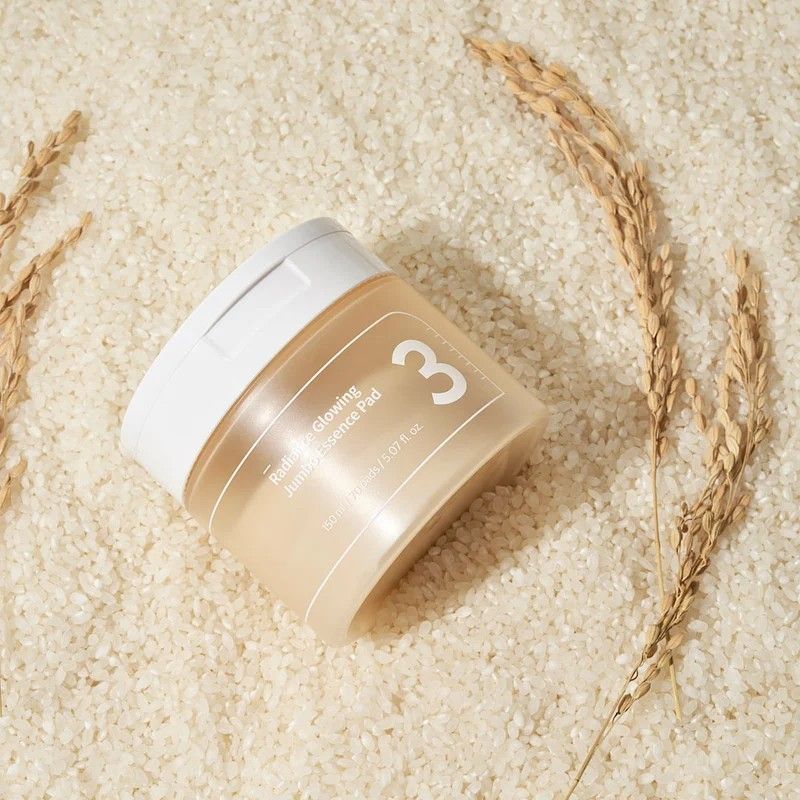 Numbuzin No.3 Radiance Glowing Jumbo Essence Pad 70pcs