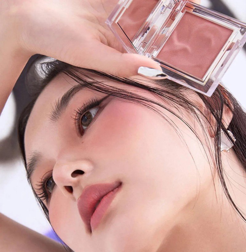About Tone Fluffy Wear Blusher #04 Charming Rose